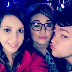 Meet your Posher, Desiree